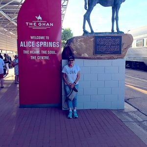 Meet your Posher, Robyn